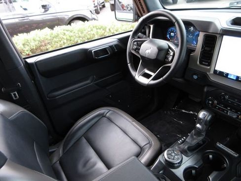 Certified 2025 Ford Bronco Outer Banks image 22