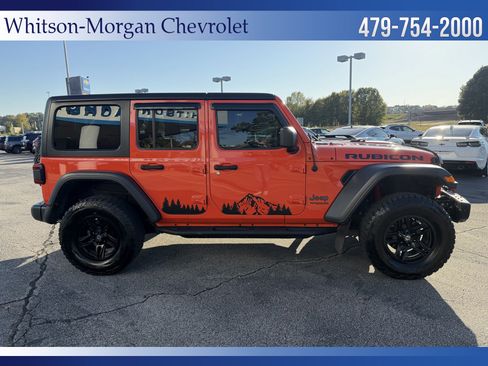 Used 2018 Jeep Wrangler Unlimited Rubicon w/ Steel Bumper Group image 5