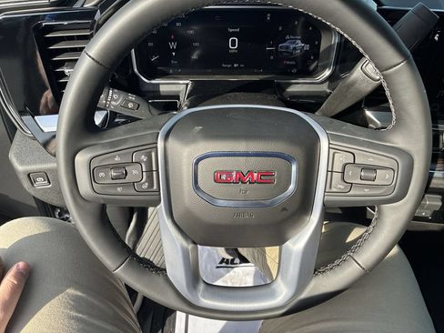 New 2026 GMC Sierra 1500 SLE AWD/4WD image 14