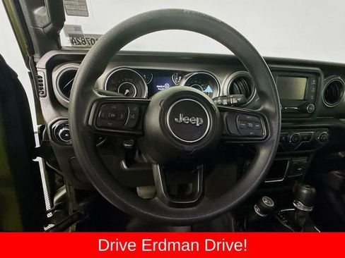 Used 2021 Jeep Wrangler Sport AWD/4WD image 9