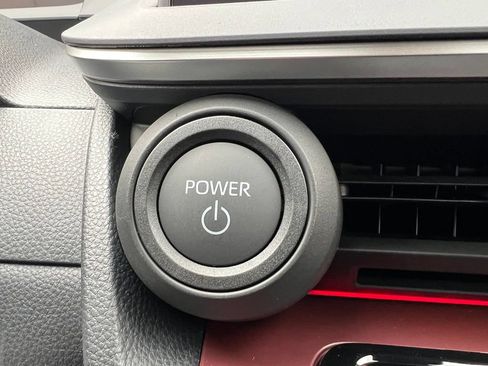 New 2026 Toyota Prius Plug-In Hybrid FWD image 21