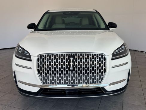 Used 2023 Lincoln Corsair FWD image 5