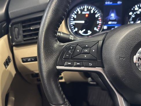 Used 2020 Nissan Rogue SL w/ Premium Package image 27