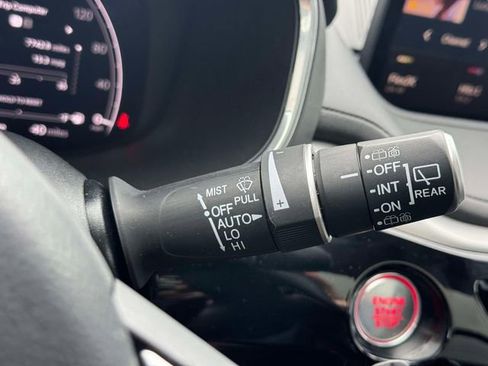 Used 2023 Acura MDX SH-AWD w/ Technology Package image 30