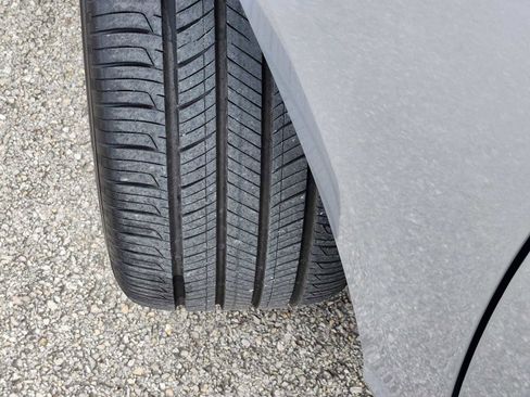 Used 2025 Honda Accord SE image 10
