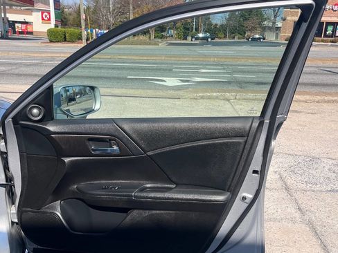 Used 2014 Honda Accord EX-L image 15