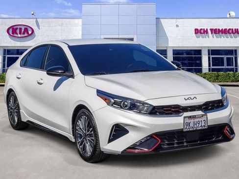 Certified 2024 Kia Forte GT-Line FWD image 3