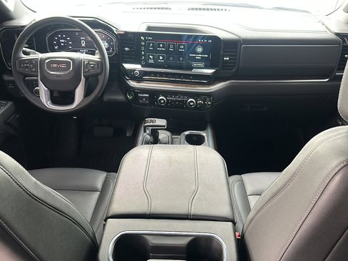 Used 2024 GMC Sierra 1500 Elevation w/ Elevation Premium Package image 20