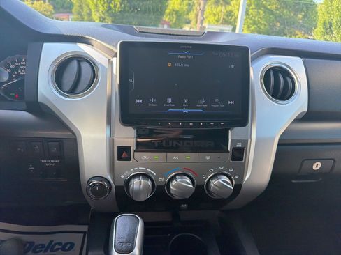 Used 2018 Toyota Tundra SR5 w/ TRD Sport Package AWD/4WD image 11