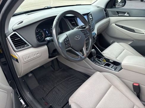 Used 2016 Hyundai Tucson Sport AWD/4WD image 21