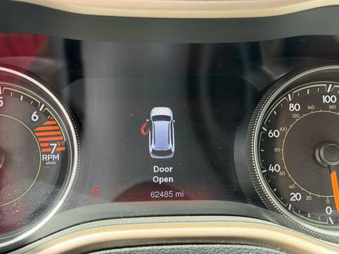 Used 2016 Jeep Cherokee Limited AWD/4WD image 18