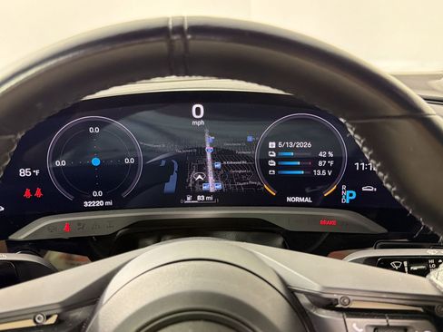 Certified 2021 Porsche Taycan 4S AWD/4WD image 29