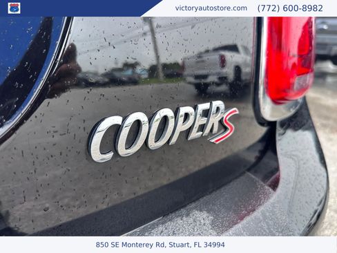 Used 2017 MINI Cooper S image 14