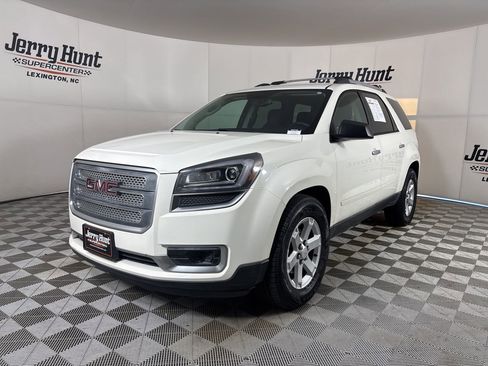 Used 2014 GMC Acadia SLE image 1