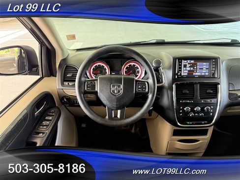 Used 2018 Dodge Grand Caravan SE w/ Power Convenience Group I FWD image 34