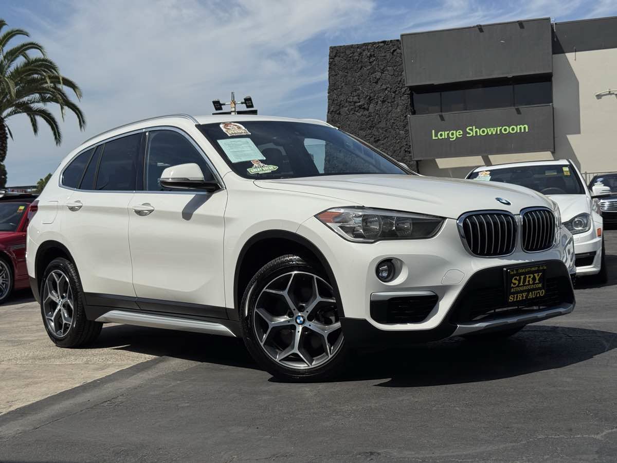 Used 2018 BMW X1 sDrive28i FWD image 2