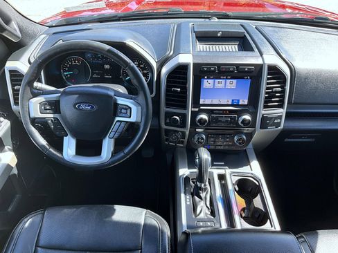 Used 2018 Ford F150 Lariat w/ Equipment Group 502A Luxury AWD/4WD image 14