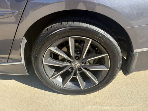 Certified 2021 Honda Accord EX-L image 36