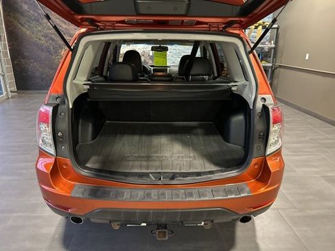 Used 2010 Subaru Forester 2.5XT Limited w/ Popular Equipment Group 1B image 28