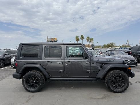 Used 2021 Jeep Wrangler Unlimited Sport image 15