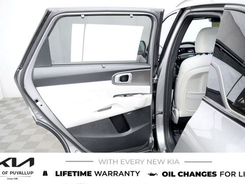 New 2026 Kia Sorento SX Prestige image 11
