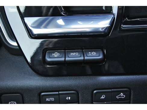 Used 2024 Chevrolet Silverado 2500 High Country w/ High Country Premium Package image 16