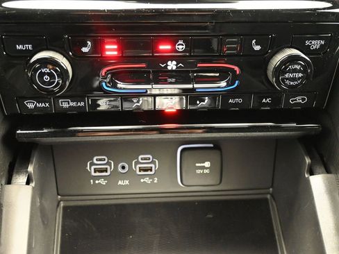 New 2026 Jeep Grand Cherokee L Laredo image 26