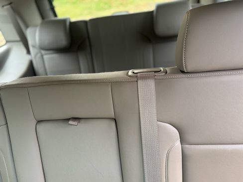 Used 2016 Chevrolet Tahoe LT image 13