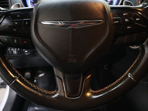 Used 2021 Chrysler 300 S image 19