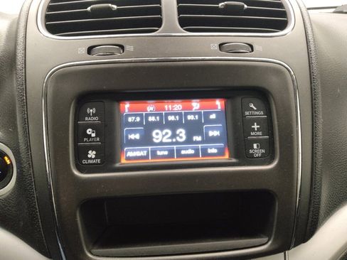 Used 2020 Dodge Journey SE w/ SE Popular Equipment Group image 25