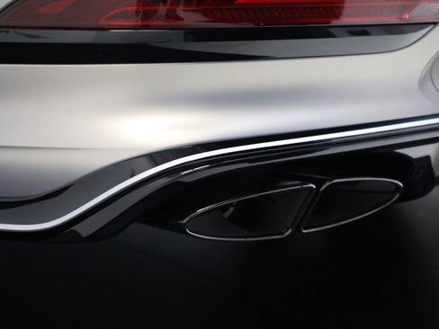 New 2025 Bentley Bentayga image 35