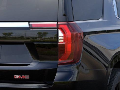 New 2026 GMC Yukon Denali AWD/4WD image 11