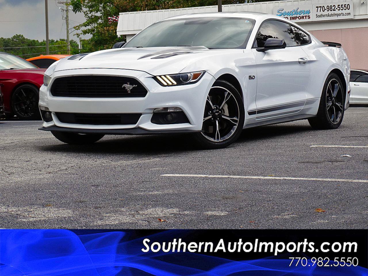 Used 2017 Ford Mustang GT Premium w/ Equipment Group 401A RWD image 1