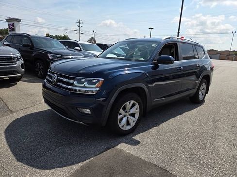 Used 2019 Volkswagen Atlas SE w/ Towing Package FWD image 3