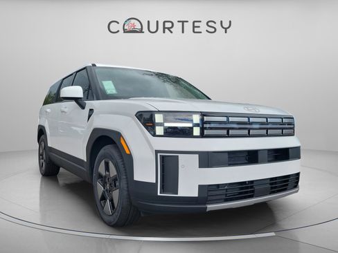 New 2026 Hyundai Santa Fe SE image 4