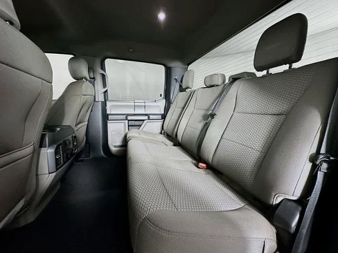 Certified 2020 Ford F250 XLT w/ XLT Premium Package image 14