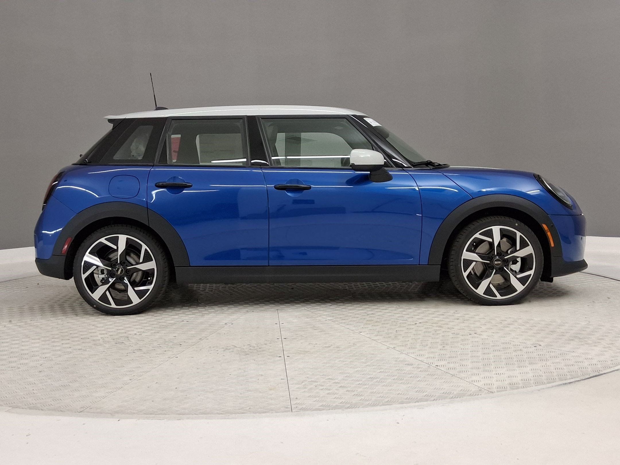 New 2026 MINI Cooper S FWD image 6