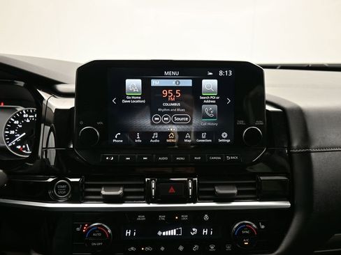 Used 2022 Nissan Pathfinder SL image 30