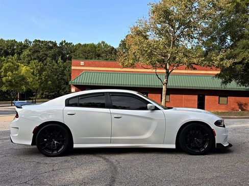 Used 2021 Dodge Charger Scat Pack w/ Daytona Edition Group RWD image 4