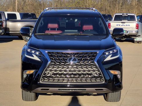 Used 2023 Lexus GX 460 Luxury w/ Accessory Package AWD/4WD image 3