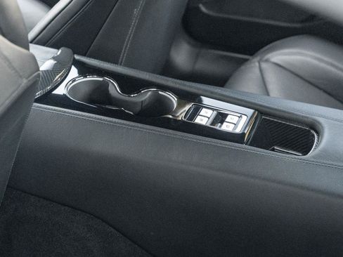 New 2025 Karma Revero Luxury RWD image 44