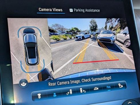 Used 2023 Mercedes-Benz GLC 300 4MATIC image 13