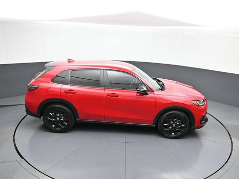 Certified 2025 Honda HR-V Sport image 35