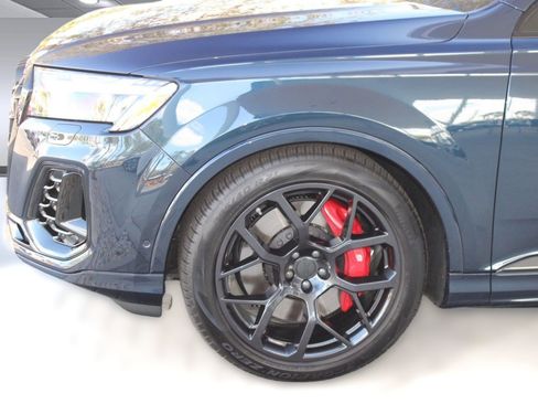 Used 2026 Audi SQ7 Prestige image 12