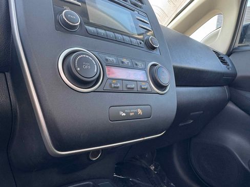 Used 2015 Nissan Leaf S w/ Charge Package image 23