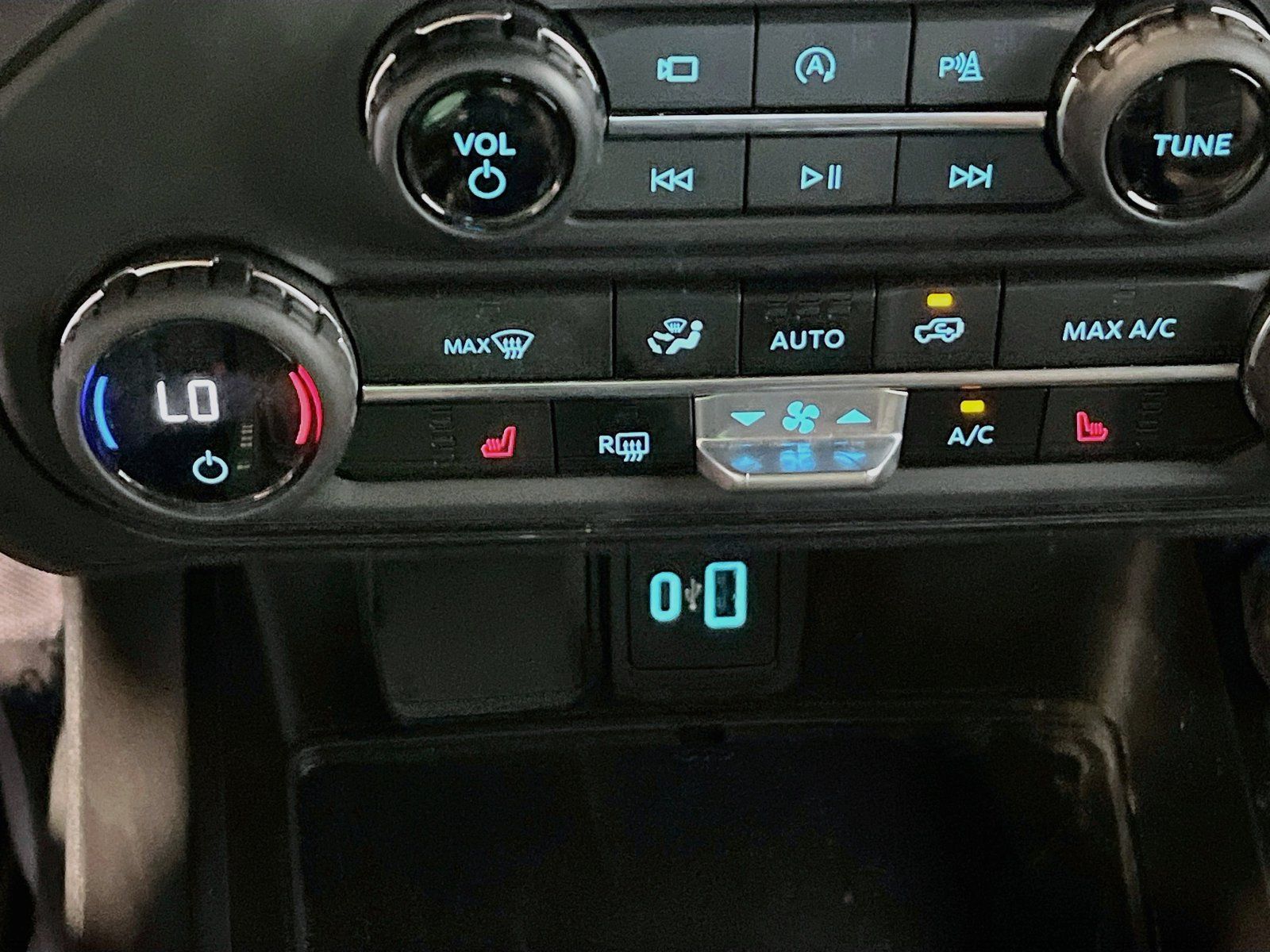Used 2023 Ford Bronco Wildtrak AWD/4WD image 21