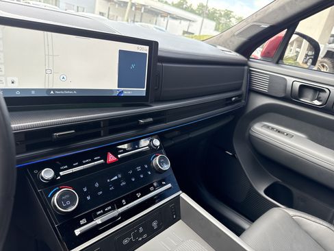 New 2026 Hyundai Santa Fe Calligraphy FWD image 10