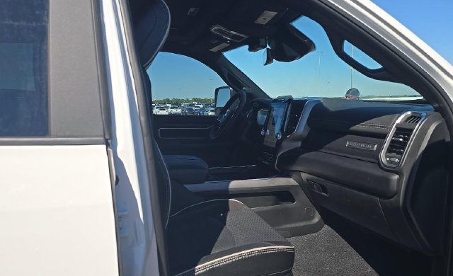 Used 2025 RAM 2500 Laramie w/ Night Edition AWD/4WD image 3
