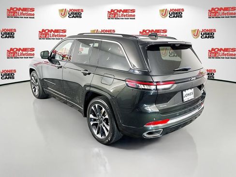 Used 2023 Jeep Grand Cherokee Overland w/ Adv Protech Group III AWD/4WD image 2