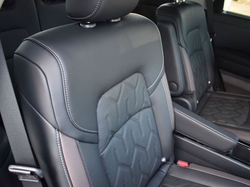 New 2026 Nissan Pathfinder Platinum w/ Accent Package FWD image 73
